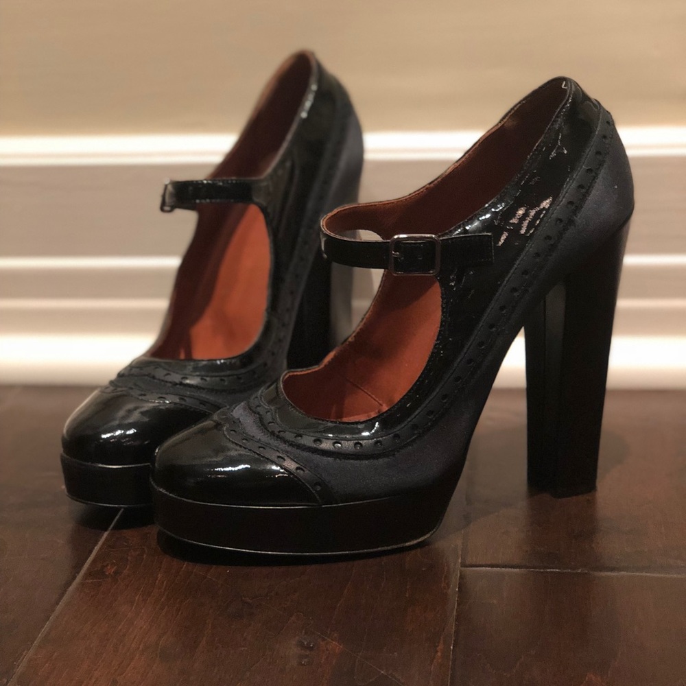 Lanvin heels